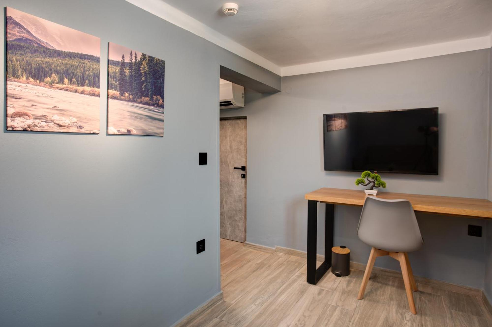 Agora Apartments Mytilíni Habitación foto